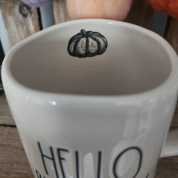 Rae Dunn "HELLO PUMPKIN" Mug Vintage print - Picture 2 of 2